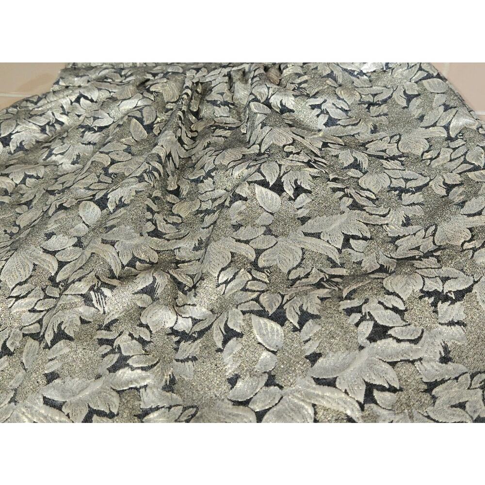 Under Skies Gold Leaves Cocktail Mini Dress Sz Large Sleeveless V-Neck Metallic - Picture 5 of 8